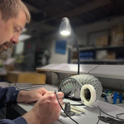 LED pracovní svítidlo Flexi bez stmívače 450 lumenů Bauer + Böcker - obrázek