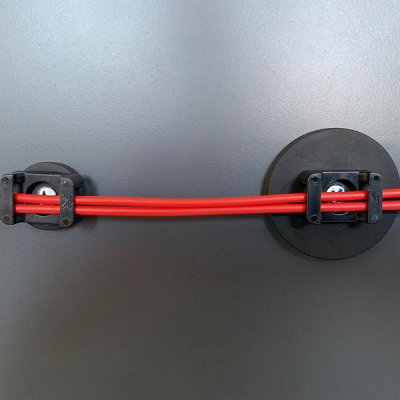 Magnety pro montáž kabelů průměr 22mm Bauer und Böcker - obrázek