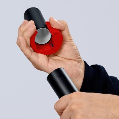 Rezac plastových trubek na trubky 20-50mm a vodovodní pruchodky KNIPEX - obrázek