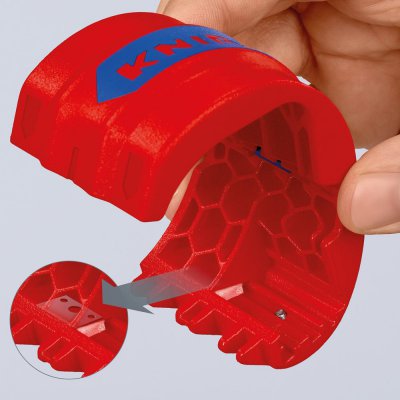 Rezac plastových trubek na trubky 20-50mm a vodovodní pruchodky KNIPEX - obrázek