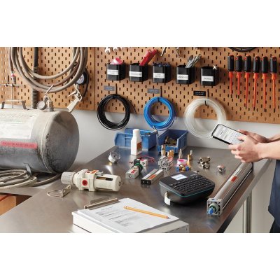 DYMO LabelManager Executi 640CB s 3 D1 popisovacími páskami včetně měkkého pouzdra - obrázek