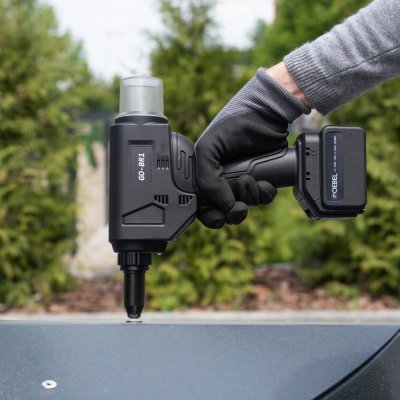 Aku nýtovačka GO-BR 1 v kufříku 2 Ah 36 W 2x akumulátor a nabíječka 3,0 - 5,0 mm Goebel - obrázek