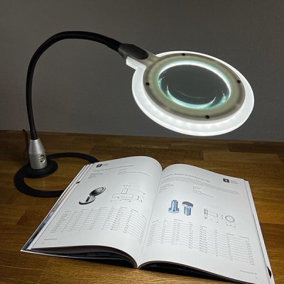 Lupa s LED osvětlením Slim - obrázek